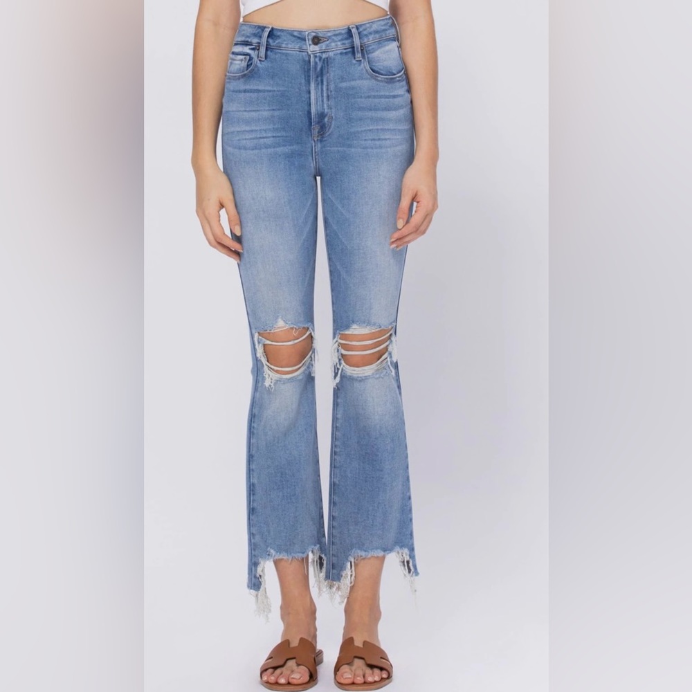 HIDDEN JEANS- distressed cropped flare size 30